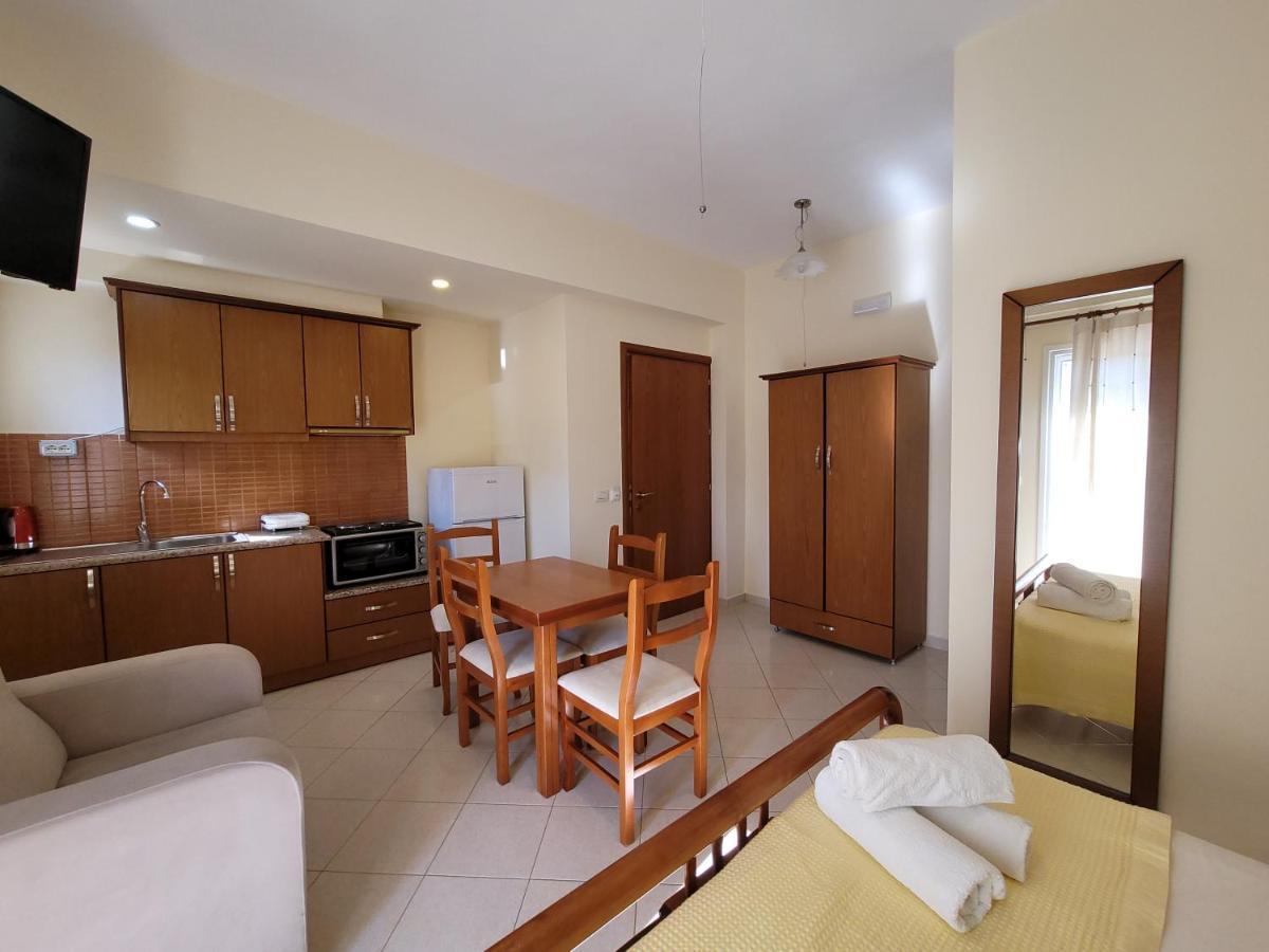Villa Mihasi Ksamil Exterior foto